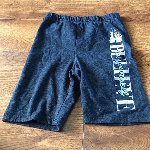 Disney Princess “Believe in yourself” sweat shorts in size 5/6 - Picture 1 of 5
